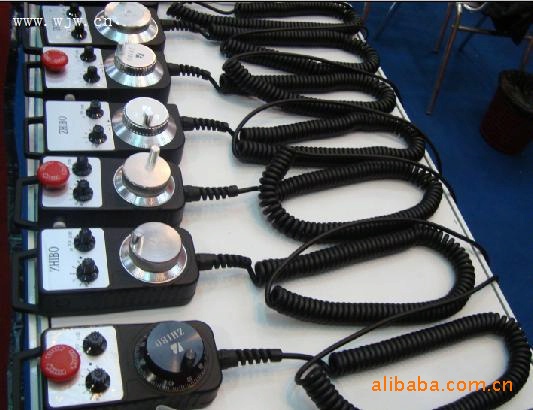 IMG100504093050433605