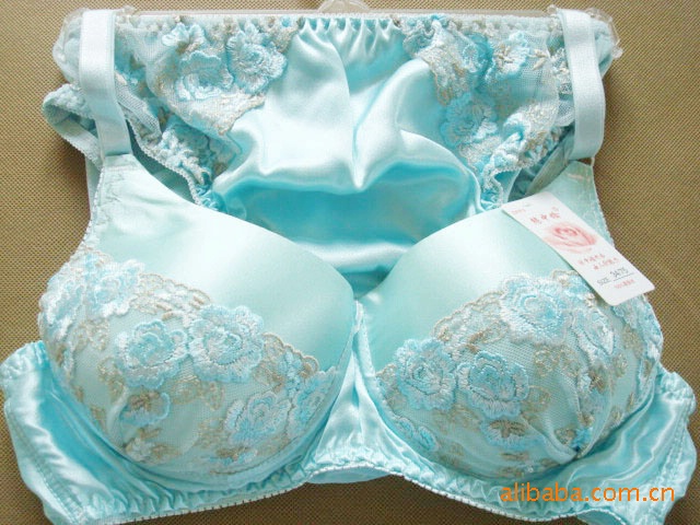 <em>真丝</em>女式内衣 100%<em>真丝文胸</em> 花边文胸<em>套装</em>冰