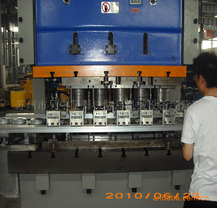 实价推荐JH25-110冲床机械手