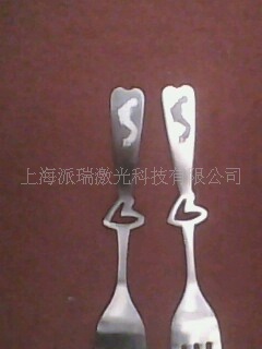 供应激光加工不锈钢餐具激光打标加工 图片