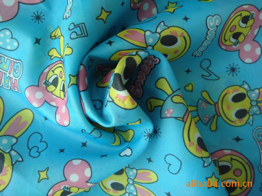 涤纶面料-210t涤丝纺 防水面料 印花小熊里料面