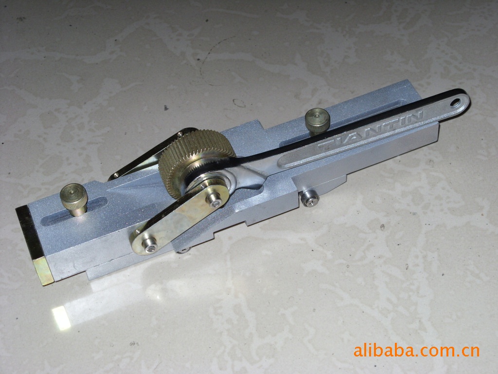 pe管对接去除焊环工具----刨边器