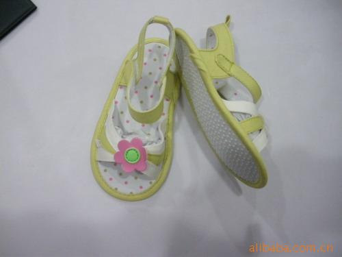 提供各种类型婴儿鞋的来料来样、委托或贴牌加