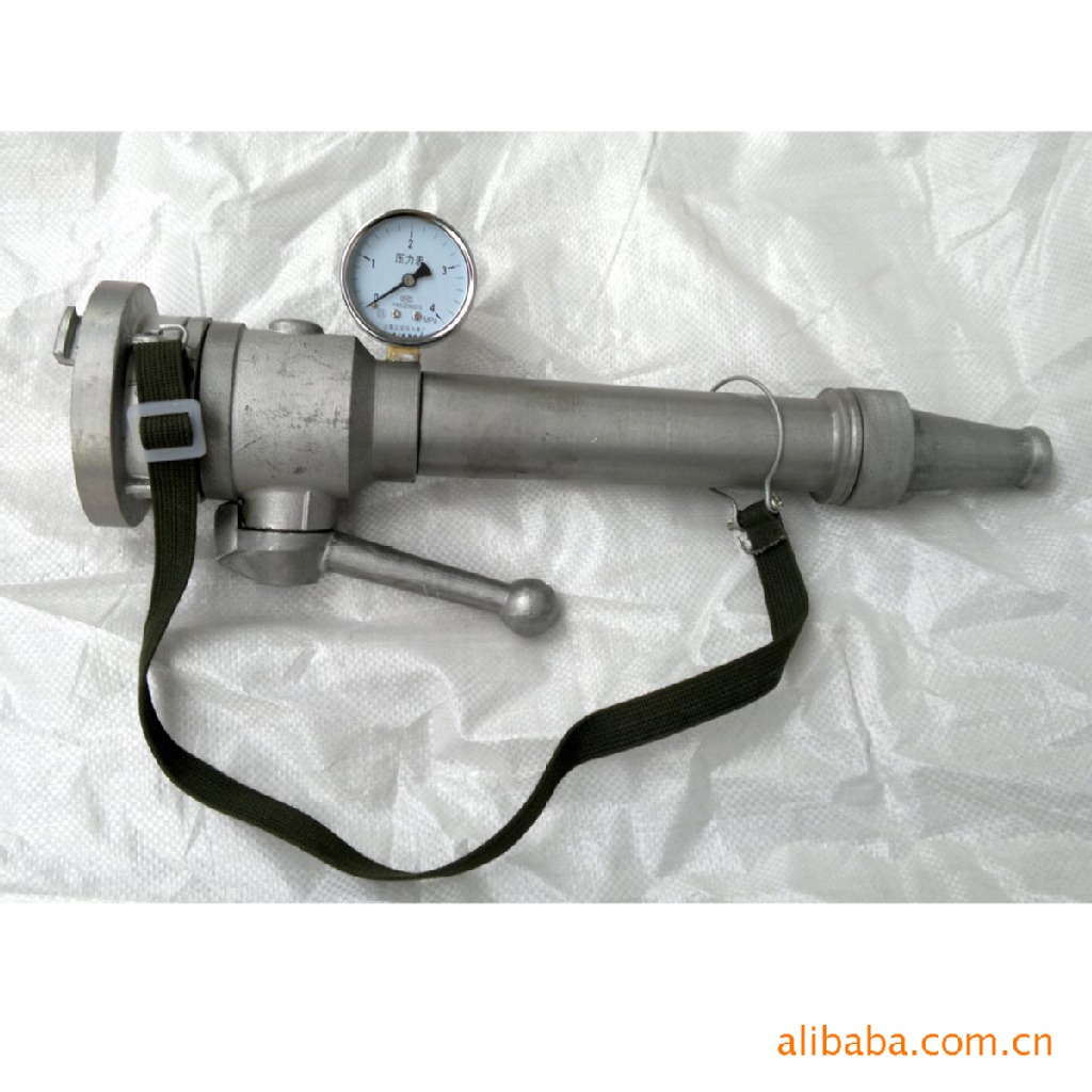 消火栓试水装置,带压力表的开关水枪 图片