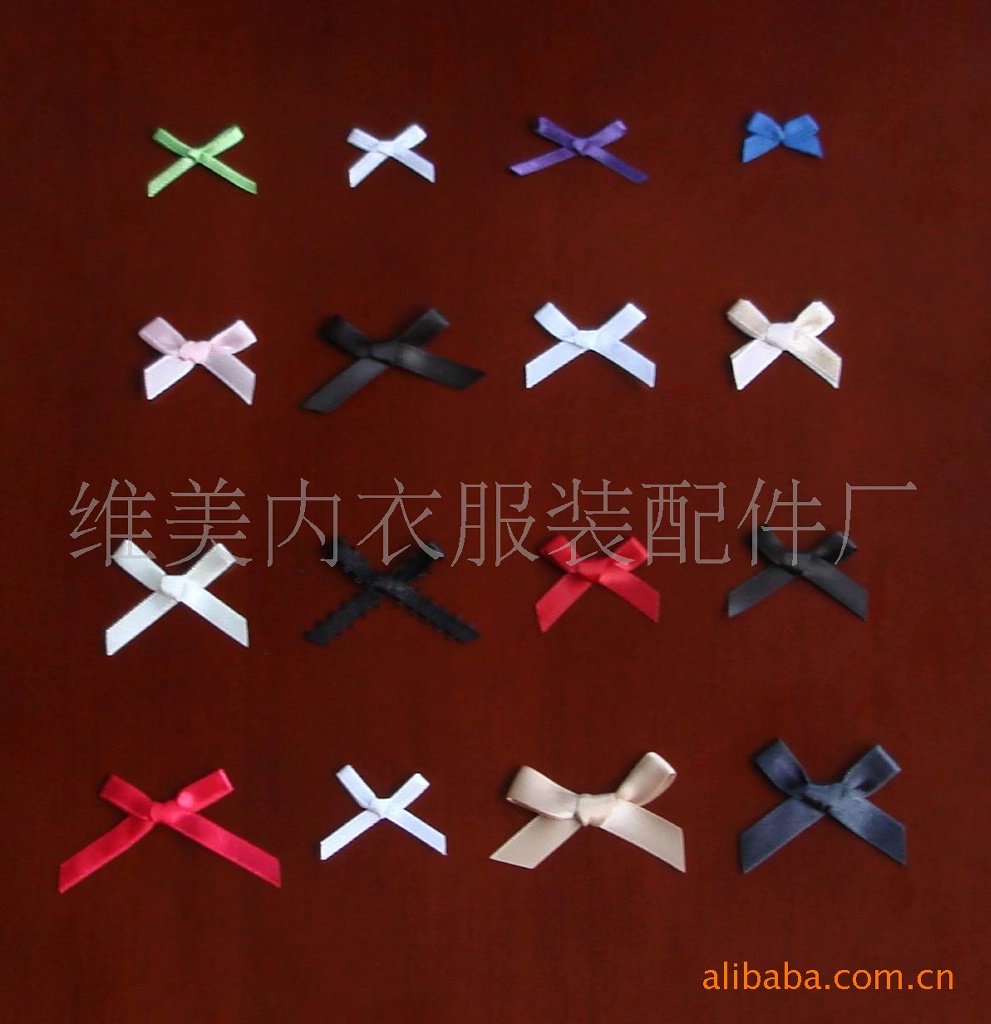 胸垫、胸贴、肩带、<em>吊袜带</em>-供应:热切尼<em>带花</em>内