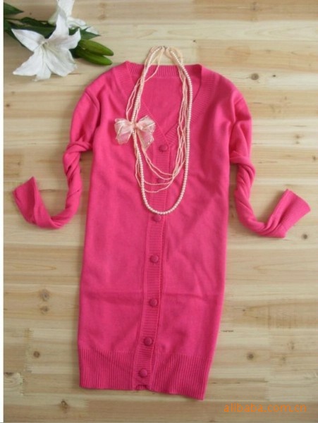 秋装新品 韩版女装<em>长款</em>包扣长袖纯<em>棉线</em>针织开