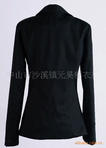 批发采购<em>女式西装</em>-供应女士裁剪修身单<em>纽扣</em>时