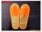 ��Ӧ�Ƶ����һ���Բ�ϯ��Ь��������Ь������ֱ����
