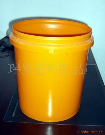 厂家批发塑料桶/机油桶/防冻液桶/化工桶/专业加工塑料制品