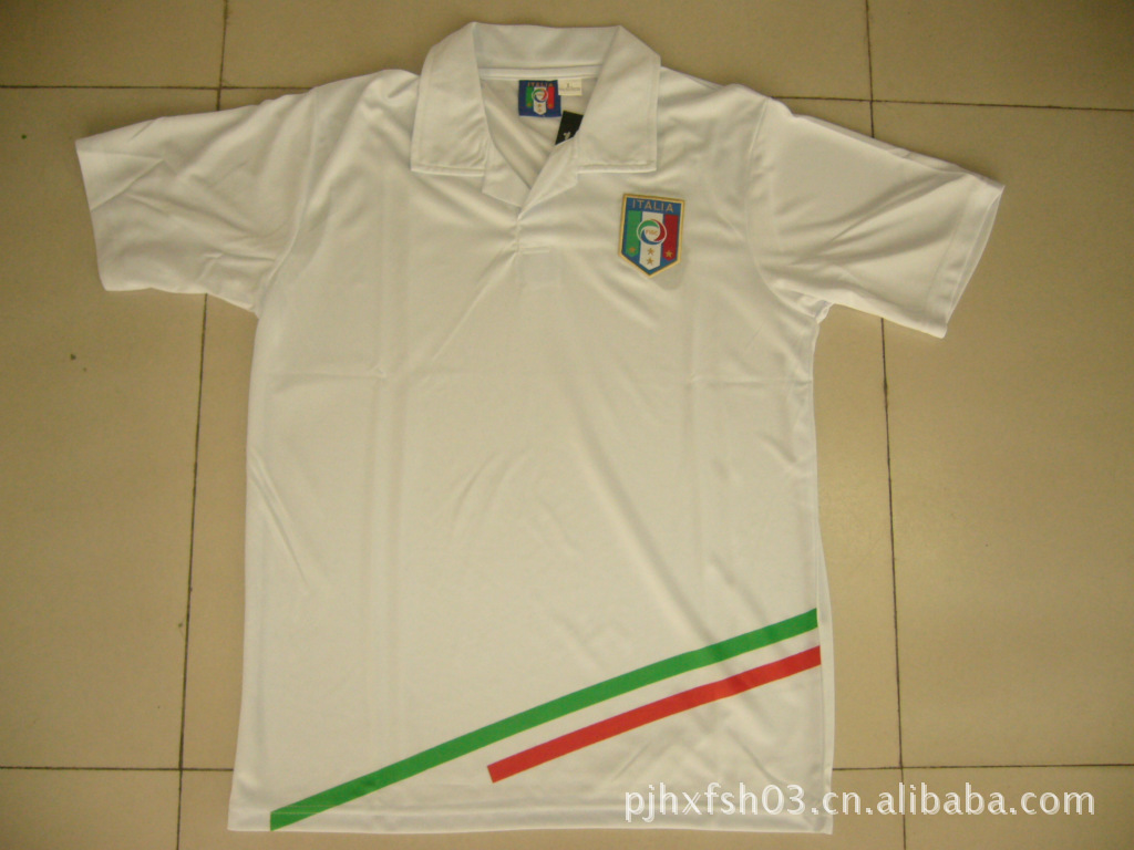 厂家直销2011-12 最新款意大利队足球服,Italy球