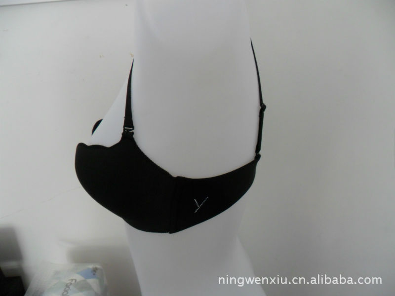 意大利yamamay <em>大牌文胸</em> -内衣-商机库-女人如