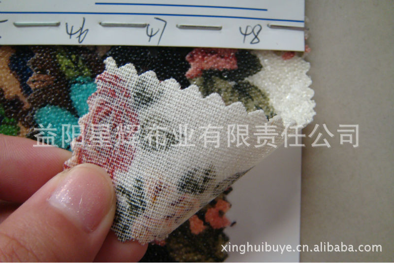多功能复合面料,印花烫珠面料,女士高档晚宴包用料。Z18