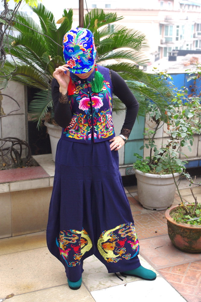 亚麻绣花 麒麟图案<em>马甲</em> <em>女式</em>新品<em>大码时尚</em>民族