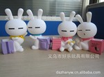环保pvc搪胶公仔 搪胶兔斯基公仔笔筒 卡通兔基斯存钱罐 储钱罐