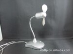 ���´�����USB����¼���ַ���