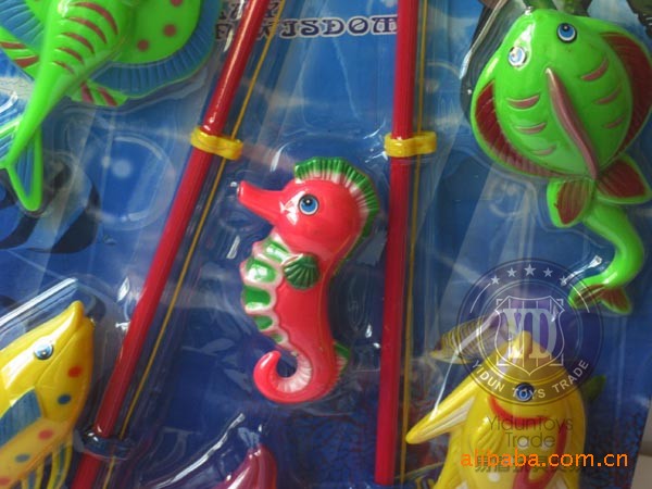 【亲子游戏大号钓鱼 磁性钓鱼 两个鱼杆 8条鱼