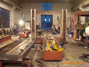 机加工-江苏常州工厂承接大型基座机加工-机加