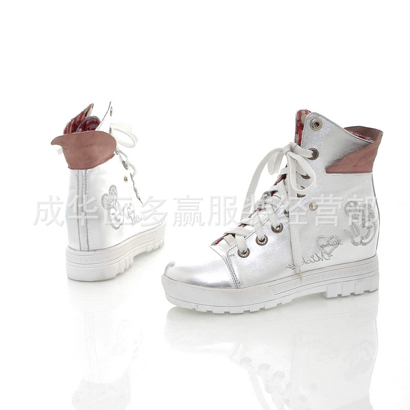 【<em>休闲女鞋批发</em>帆布鞋高帮时尚女士休闲鞋女款