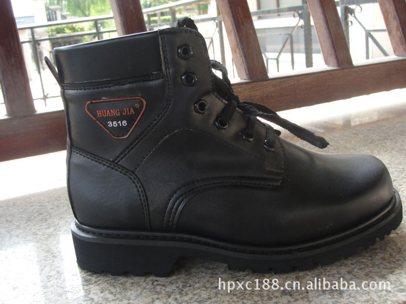 正品3516军靴 皮毛一体 户外靴 牛皮靴 129.00