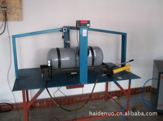 【汽车改装评审用气瓶支架强度校验设备】