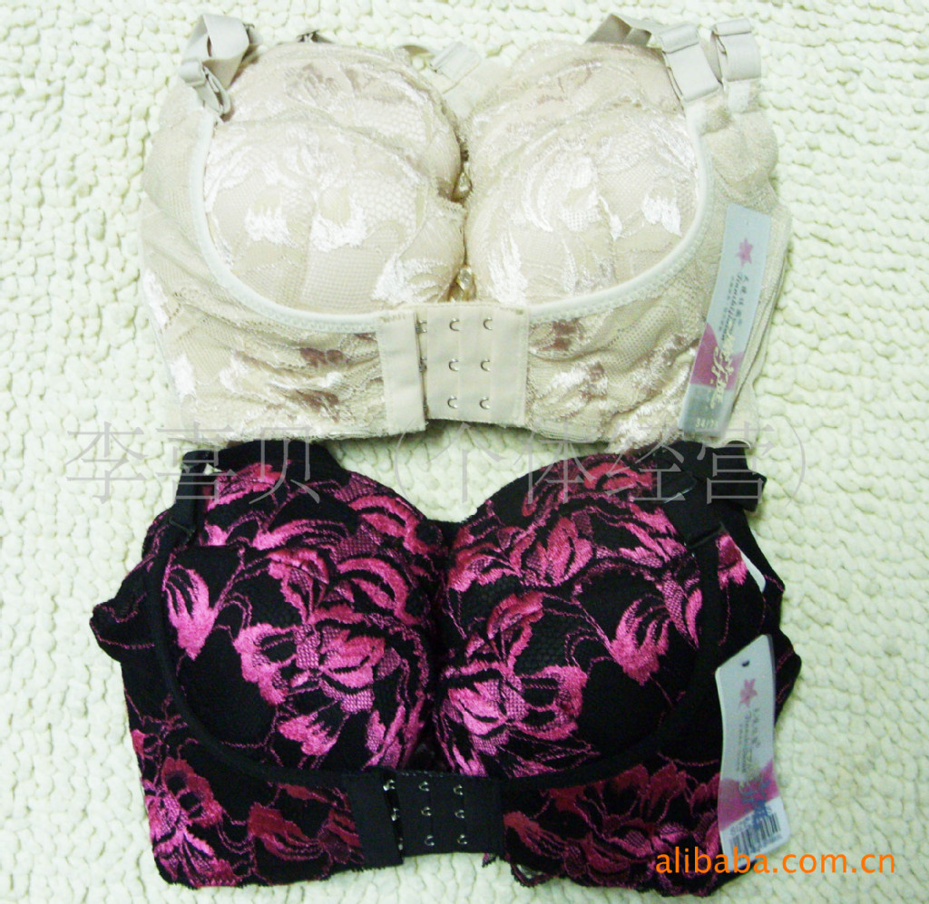 【热销爆款<em>魔力挺</em>一代<em>文胸</em>批发】<em>魔力挺</em>一代正