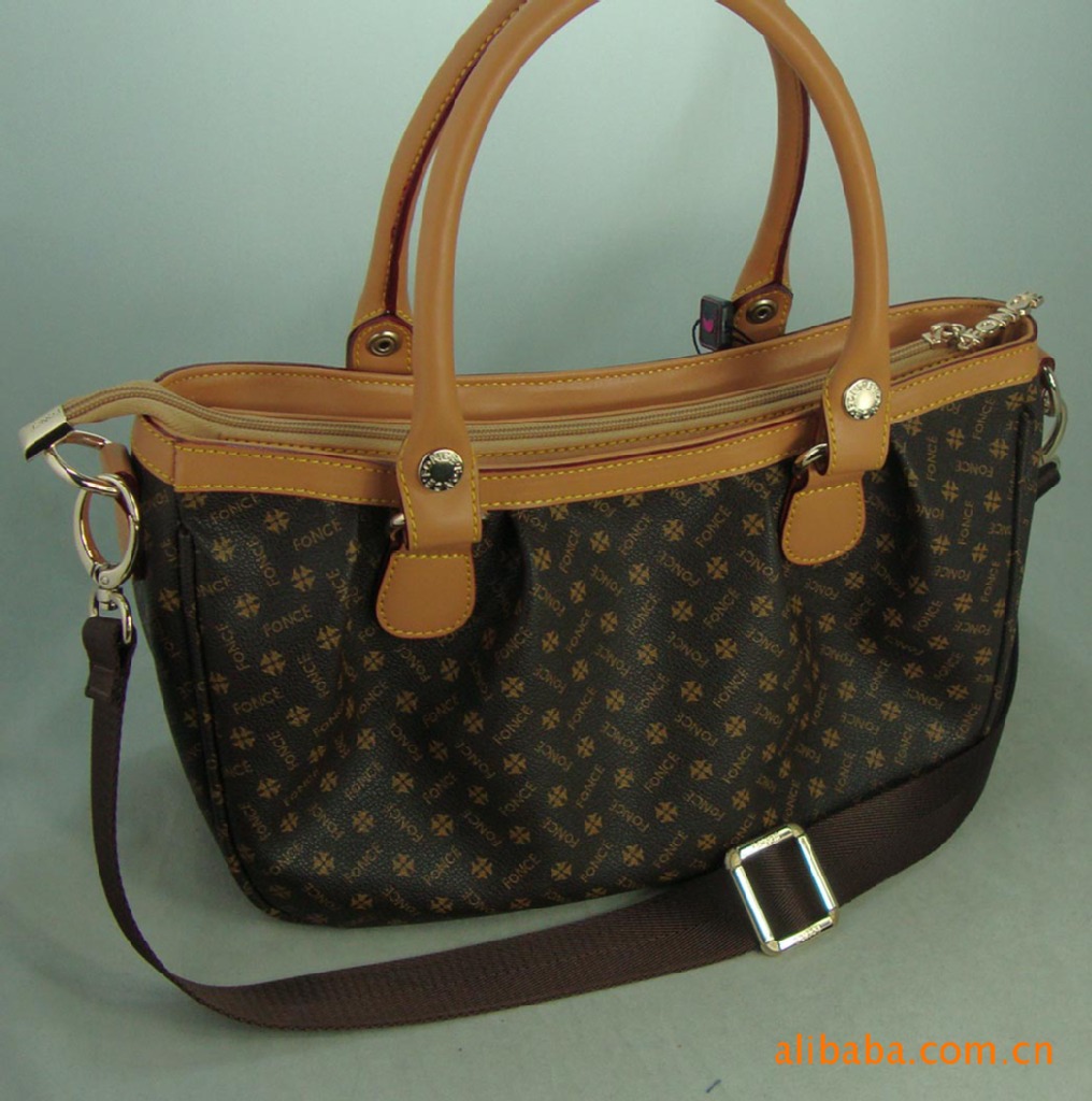 意大利梵西品牌女包时尚包寻求广西省百货商场