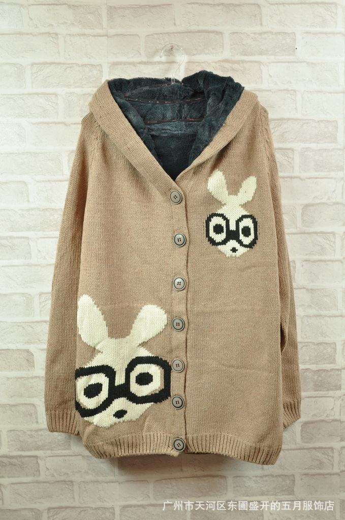 批发韩版女装昕薇vivi连帽绒里<em>厚开衫</em> 眼镜兔大