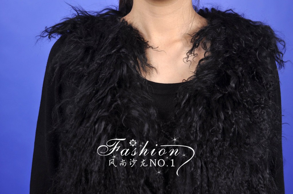 【2011新款秋装 高端! 英伦<em>魅力</em>风尚针织中长