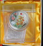 龙年纪念章,表面彩色移印,造币工艺,国家品质
