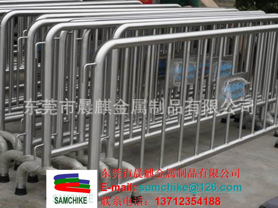 【专业提供护栏围栏不锈钢管,铁管折弯,弯管加