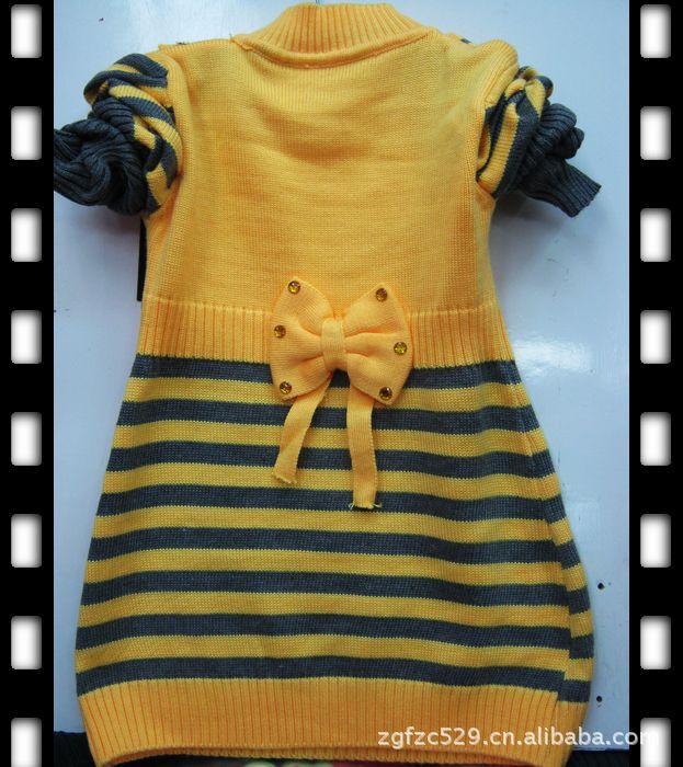 供应 11秋冬韩版可爱蝴蝶结<em>儿童毛衣连衣裙</em> 羊