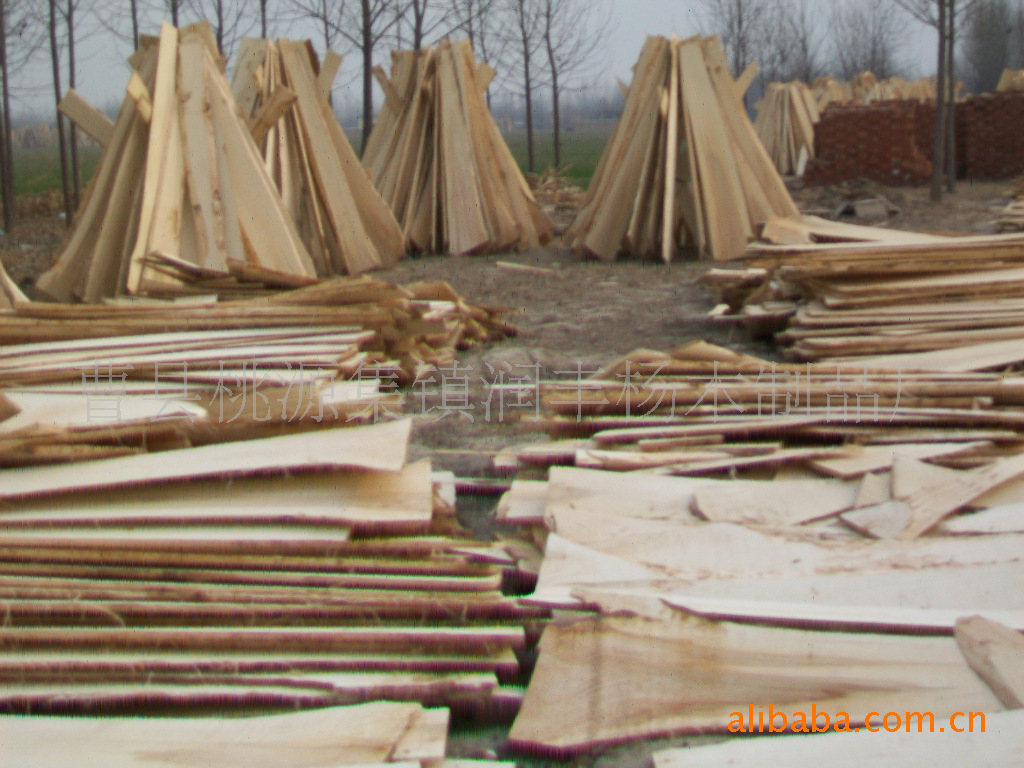 【出售杨木拼板.杨木板材.杨木指接板.杨木等宽