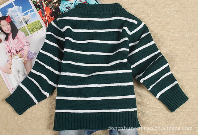 【2011秋款 韩版绿白条<em>对门毛衣</em>外套/开衫《豆