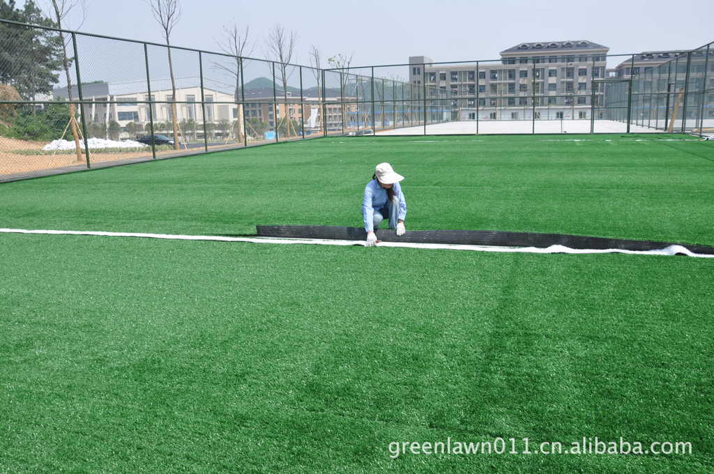 长沙中小学校足球场用人工草坪 [广州格林]厂家