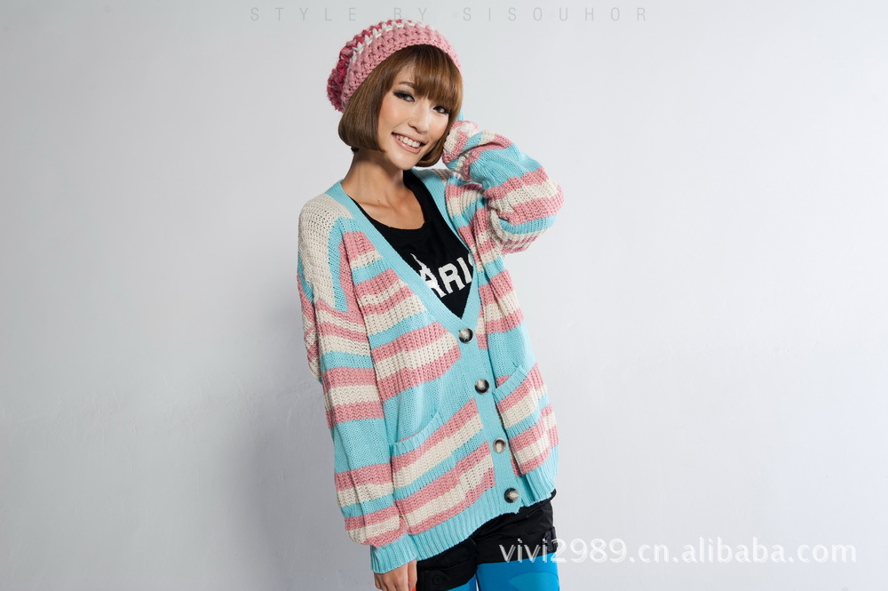 2011秋季新款 <em>彩条</em>间色<em>开衫毛衣</em>图片,2011秋季