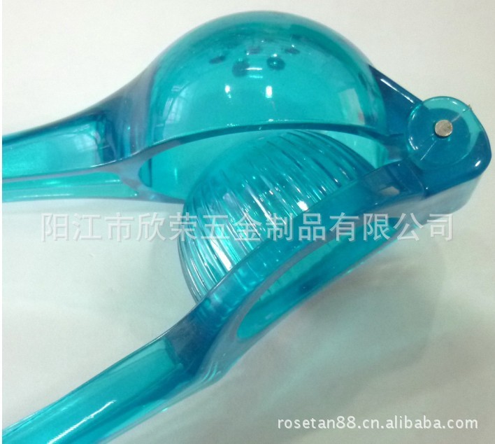 【透明塑料柠檬夹\/鲜橙手动榨汁器\/压汁器650