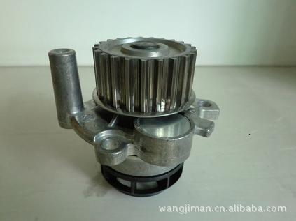 水泵 风扇 散热器 奥迪A6L2.0T汽车水泵06F121011高清图片