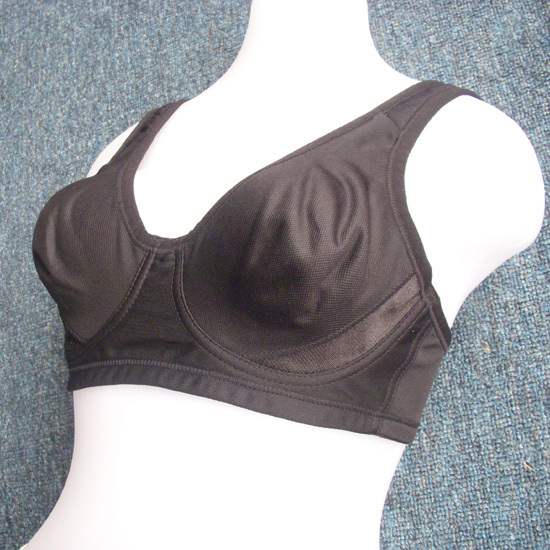 【佛山内衣加工厂外贸<em>运动型文胸</em>/半身围质优