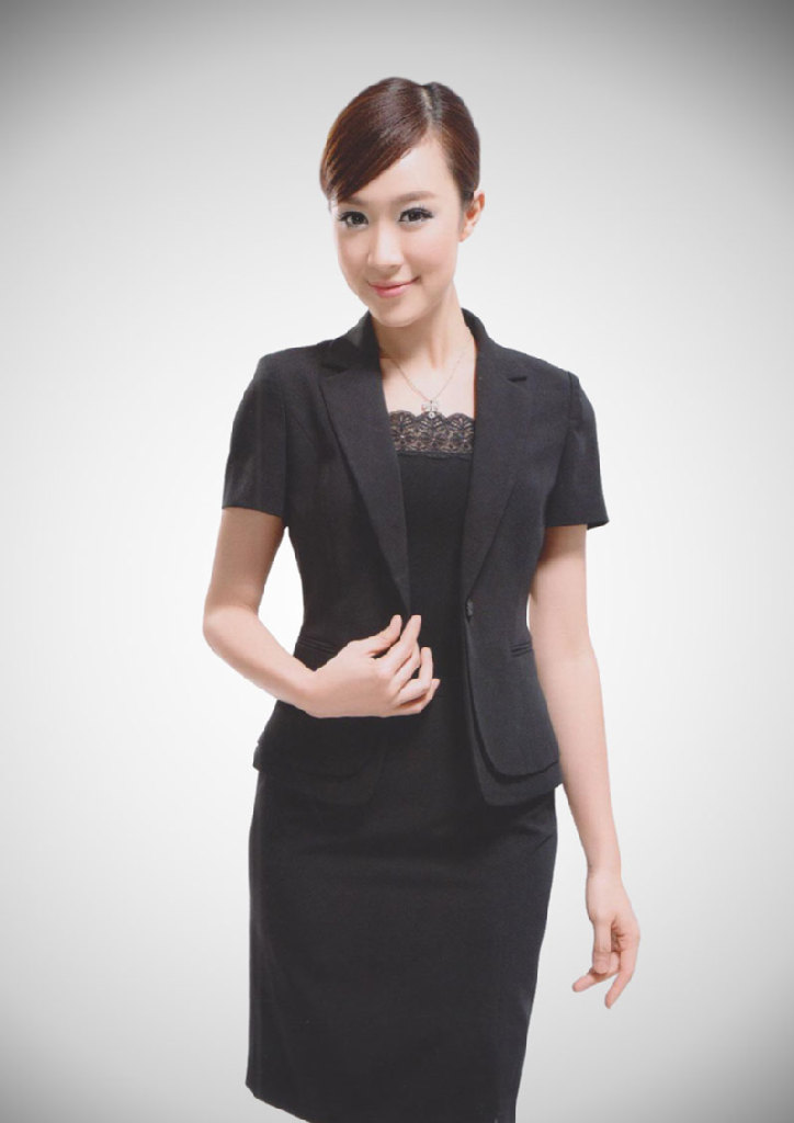 <em>如何</em>解决<em>职业女性着装</em>烦恼六大要决_pjyy168 