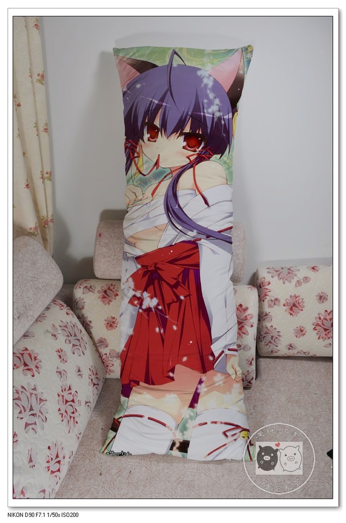 吉好仕动漫美女等身抱枕图片,吉好仕动漫美女