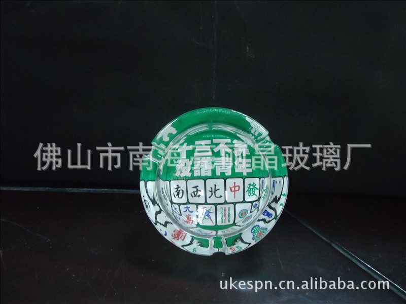 【【专业生产】底部贴花圆形玻璃烟灰缸(图) 交