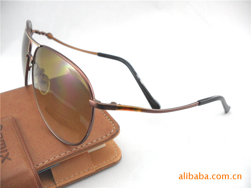 厂供应时尚高档板材女士太阳镜 DS05-0008】