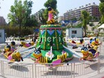 供应带彩灯音乐大中型【可定制】游乐设备自控旋转小蜜蜂