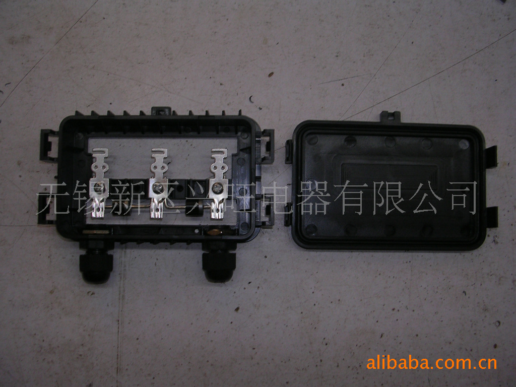 工农业用塑料制品-生产各种太阳能光伏接线盒