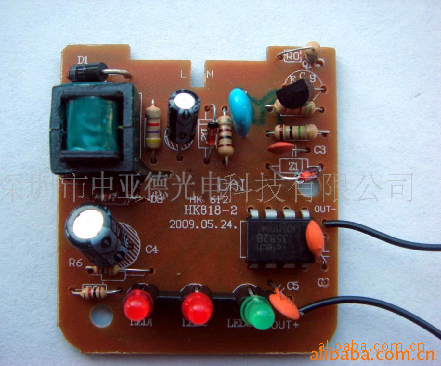 直销万能充电器ic:3582b\3582d\3583\3584\mc34063\lm358 xk3599ic