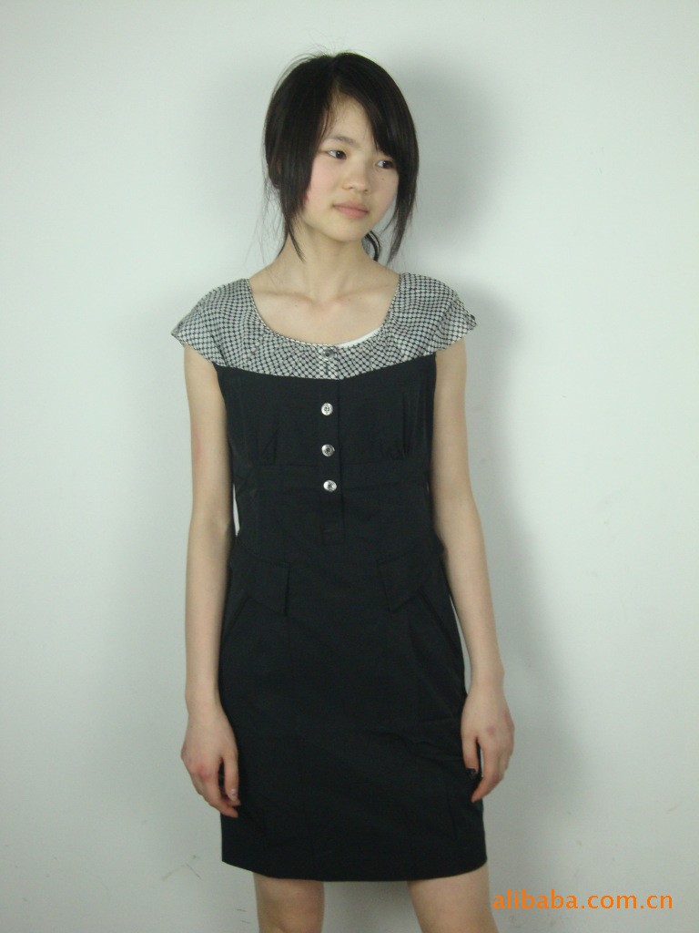 2011韩版夏装<em>女装</em>,<em>杭州女装尾货</em>,帕蒂秀连衣裙