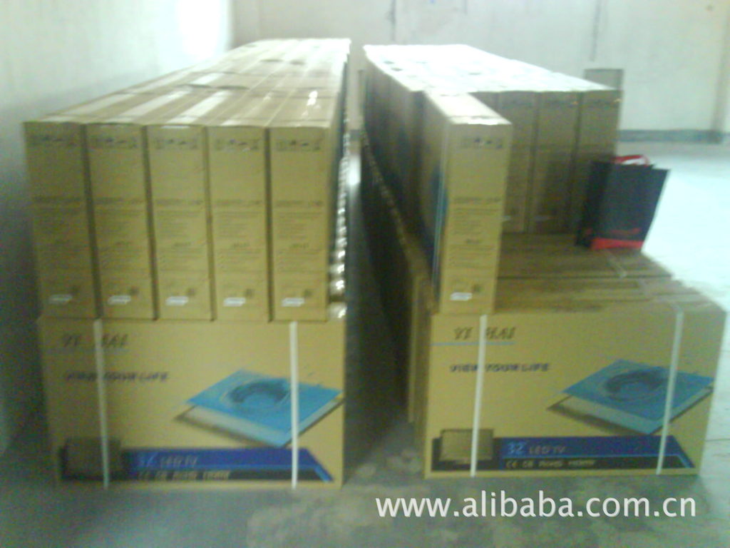 47寸LED液晶电视含底座,LG韩国IPS硬屏,值得