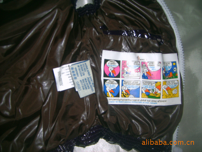 【刘氏<em>良品</em>】法国羽皇天鹅绒超亮面儿童<em>羽绒马</em>