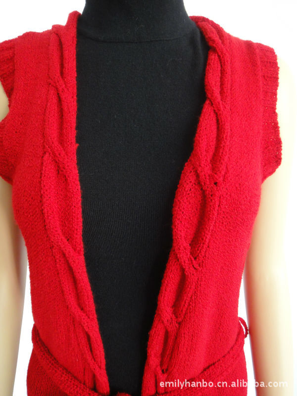 【供应<em>红色开衫</em>长款<em>毛衣</em>外套瑞丽风格热卖款式