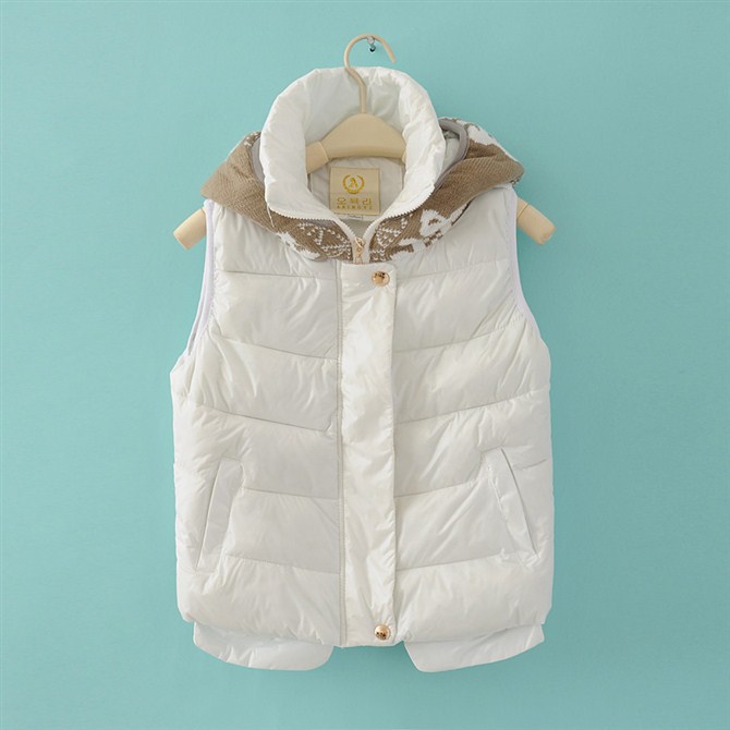 2012新款秋冬<em>马甲</em>批发短款帽子小熊图案<em>羽绒</em>